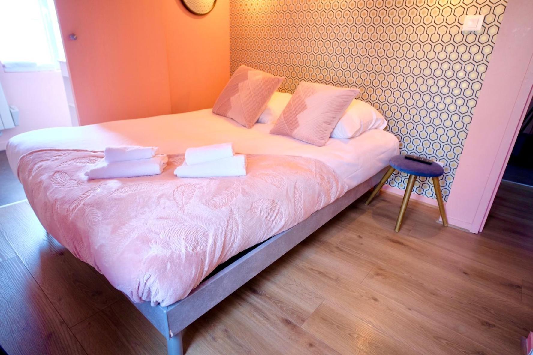 Apartament La Bonbonniere Rose Caen Zewnętrze zdjęcie